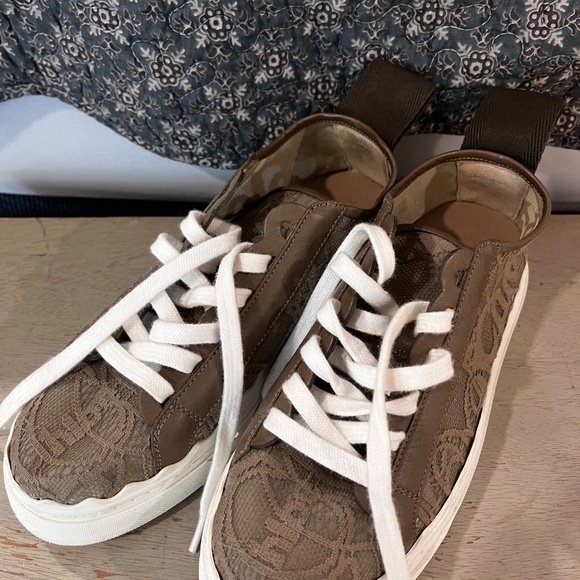 Chloe Sneakers - Picture 2 of 4